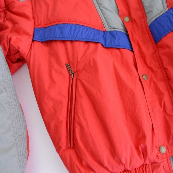 Vintage Y2K Descente Red & Grey Ski Jacket - Picture 11 of 14